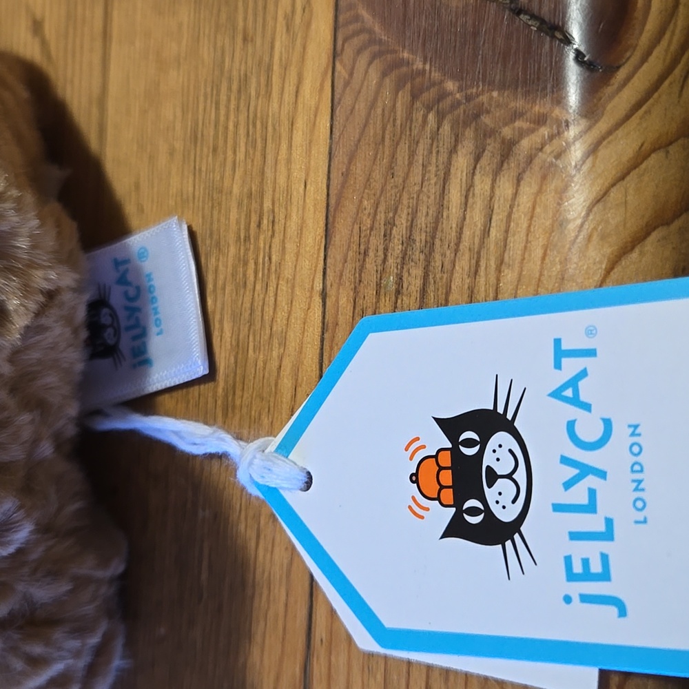 Jellycat Tiny Bartholomew Bear Soft & Plush 6.3x3.1x2.1" NWT Authentic - Picture 5 of 6